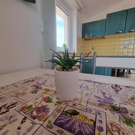 By The Sea - 21649 Apartment *