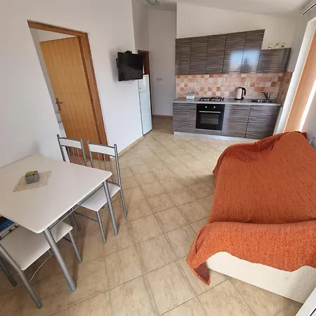 By The Sea - 21649 Apartment *